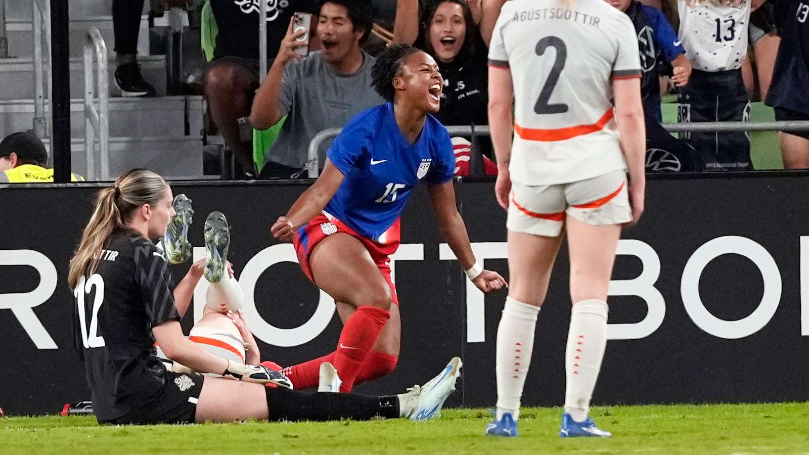 最佳陣容中 最佳陣容中